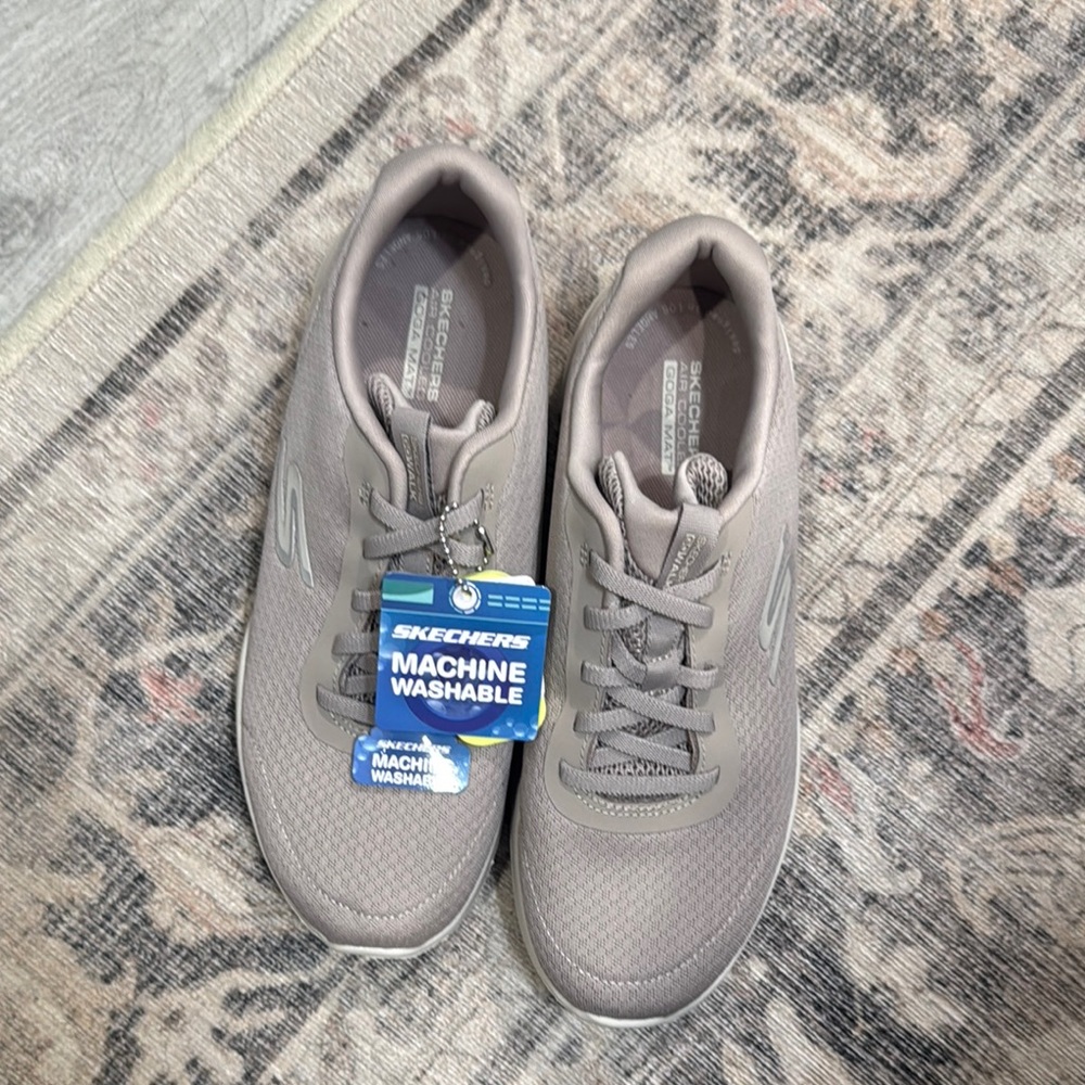 Skechers Men's Gray Sneakers